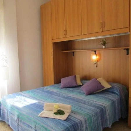 Beautiful Two Bedroom With Wi-fi And Parking 아파트